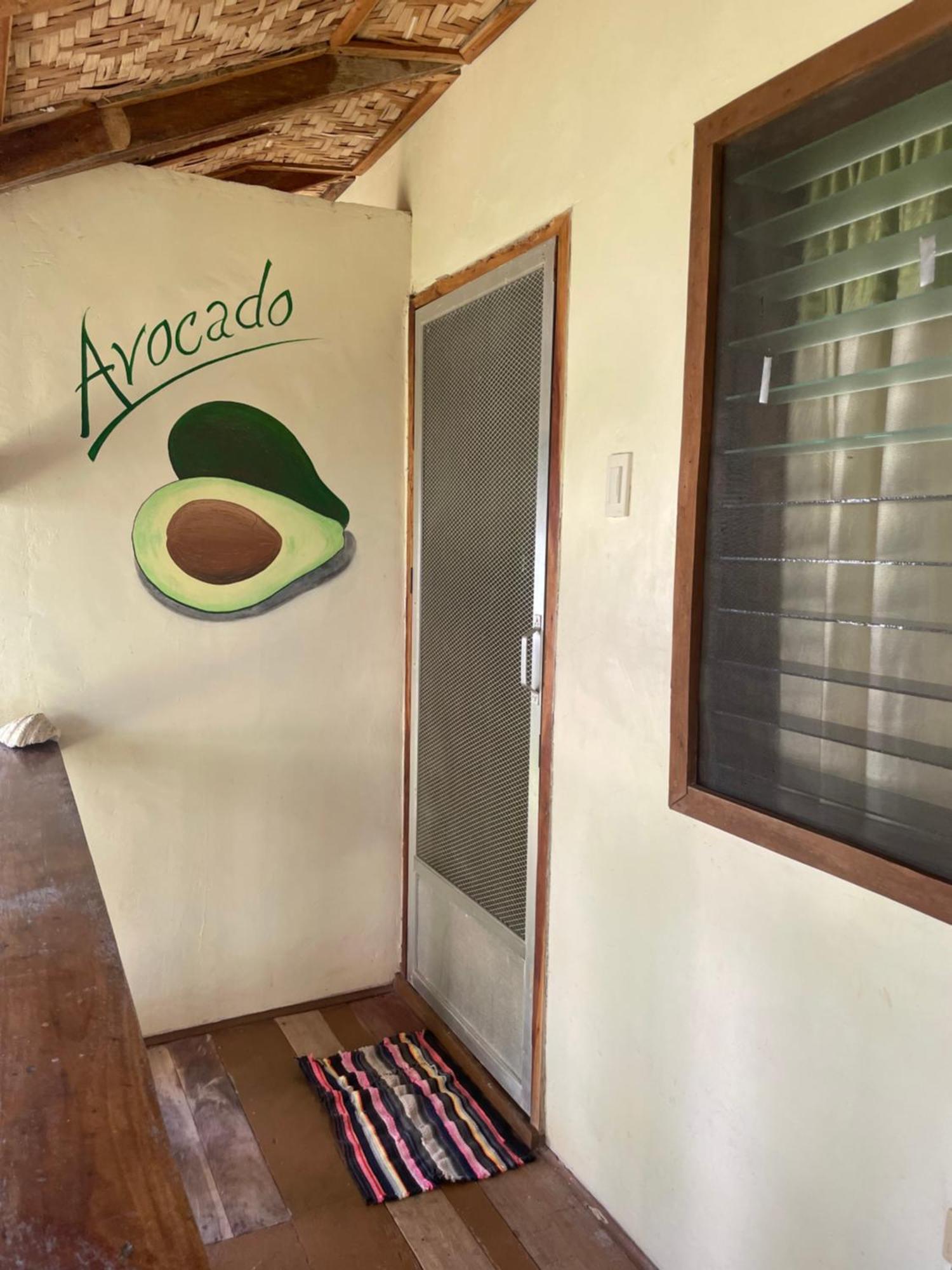 Chelle'S Guesthouse And Backpackers Siquijor Exterior photo